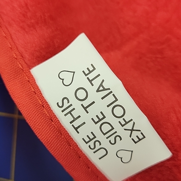 The Vintage Using Only Water Makeup Remover Cloth Clean & Exfoliate Double Layer - Picture 3 of 6